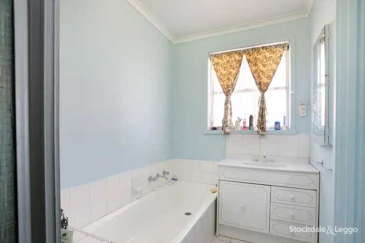 Fifth view of Homely house listing, 21 Norval Crescent, Coolaroo VIC 3048