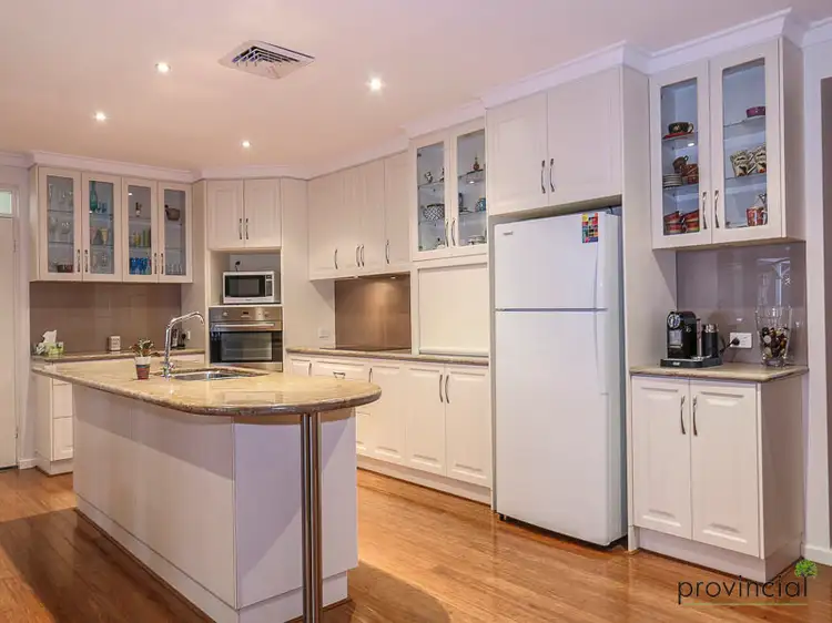 48 Mundaring Weir Rd, Kalamunda WA 6076