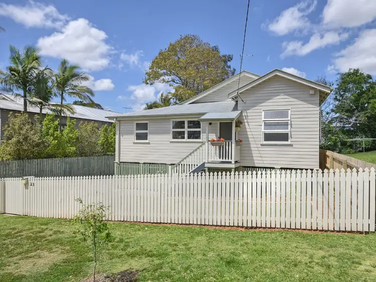23 Thorrold St, Wooloowin QLD 4030