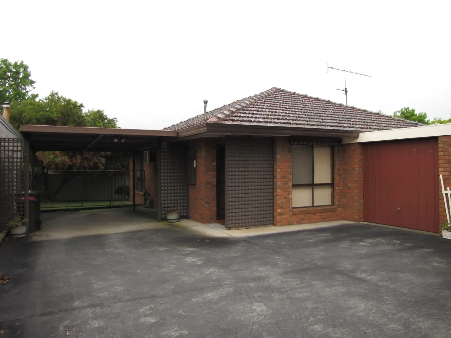 Main view of Homely unit listing, Unit 2/4 Colli Drive, Newborough VIC 3825
