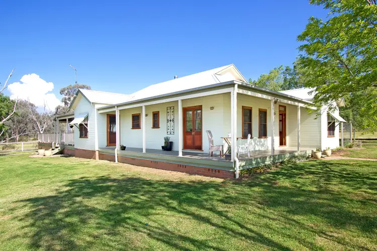 99 Wyndham Close, Daruka NSW 2340