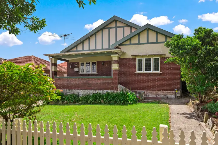 5 Douglas Avenue, Chatswood NSW 2067