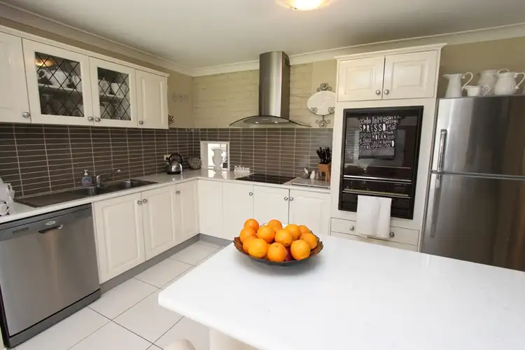 Sixth view of Homely house listing, 4 Hillview Lane, Perthville NSW 2795