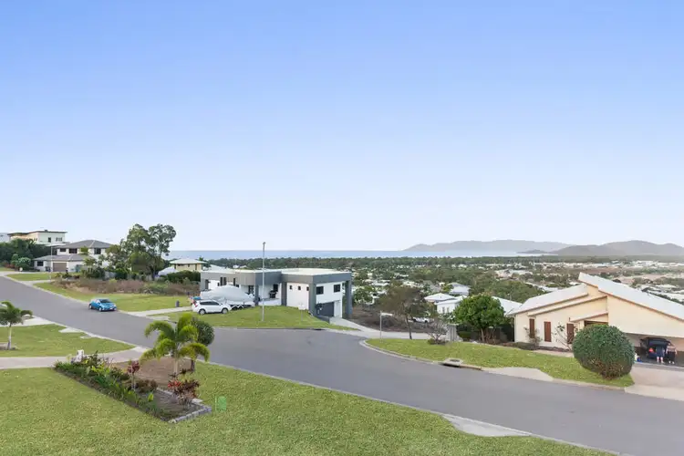 69 Goicoechea Drive, Bushland Beach QLD 4818