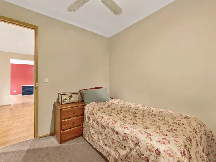 Sixth view of Homely house listing, 10 Brunel Court, Hampton Park VIC 3976