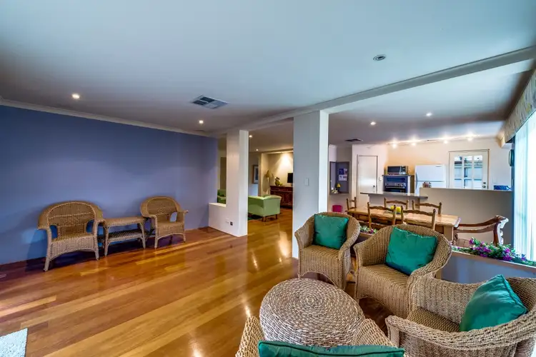 27 Pittwater Way, Success WA 6164