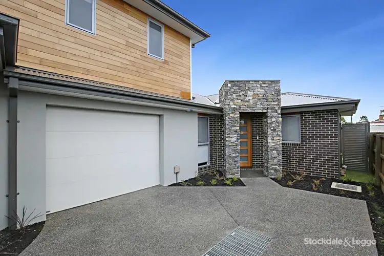 3/9 Mahoneys Road