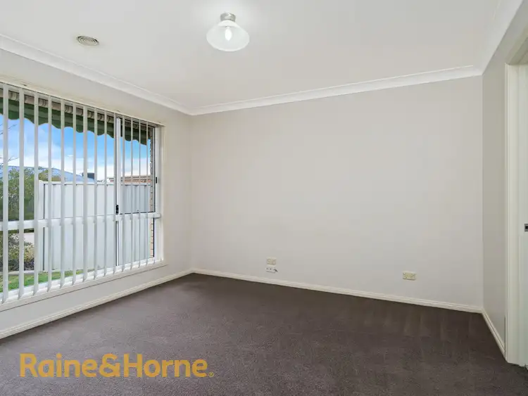 Sixth view of Homely house listing, 5 Giwang Place, Glenfield Park NSW 2650