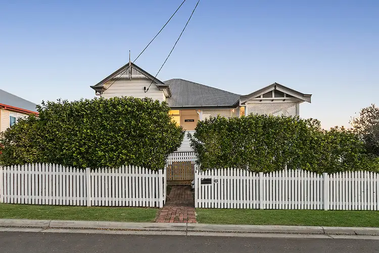 14 Oliver Street, Wooloowin QLD 4030