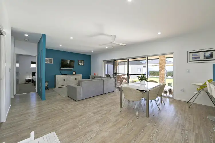 Second view of Homely house listing, 4 Deering Place, Innes Park QLD 4670