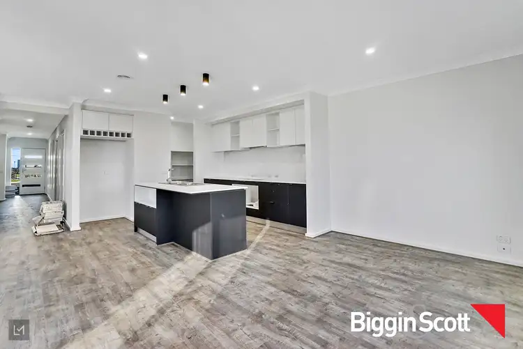Fifth view of Homely house listing, 21 Huntsman Close, Tarneit VIC 3029