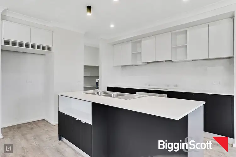 Seventh view of Homely house listing, 21 Huntsman Close, Tarneit VIC 3029