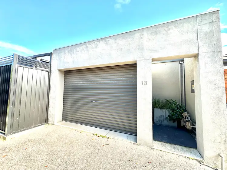 13 Ryan Lane, Altona VIC 3018