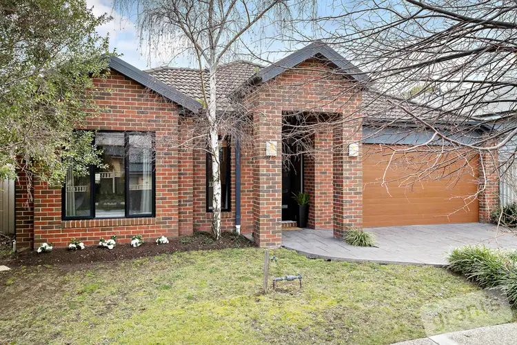 Main view of Homely house listing, 6 Frere Close, Pakenham VIC 3810
