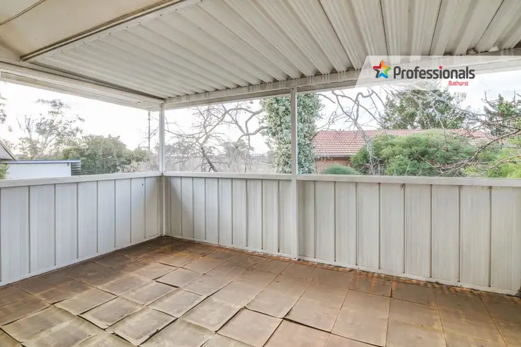 Sixth view of Homely house listing, 13 Winslow Place, West Bathurst NSW 2795