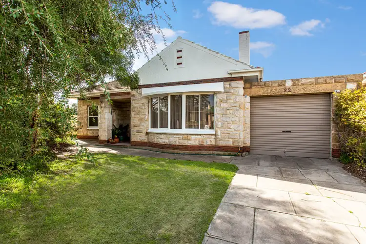 32 Military Road, Semaphore South SA 5019