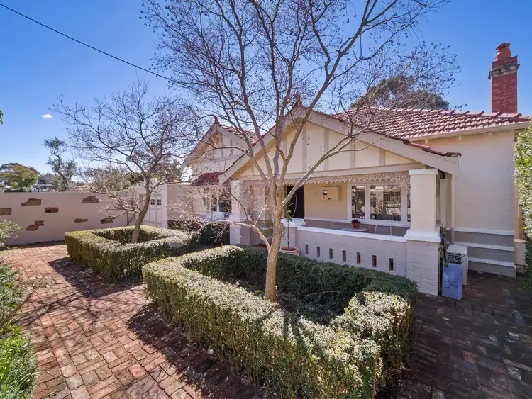 2 Adelia Street, Bayswater WA 6053