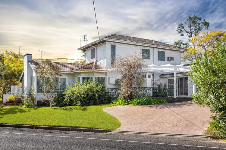 1 Montgomery Crescent, Taree NSW 2430