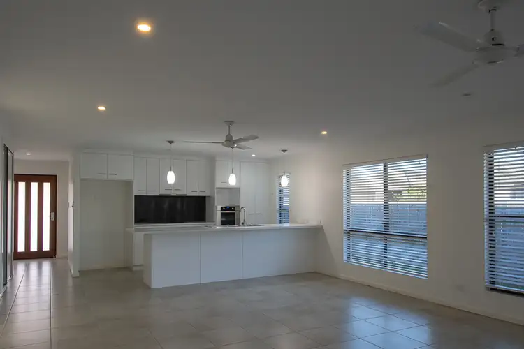 Fifth view of Homely house listing, 13 Kingslea Court, Ooralea QLD 4740