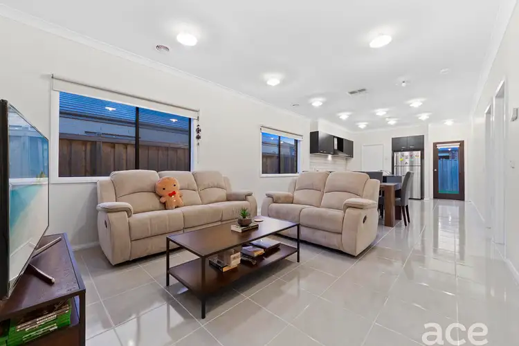 Fifth view of Homely house listing, 28 Simonson Way, Williams Landing VIC 3027