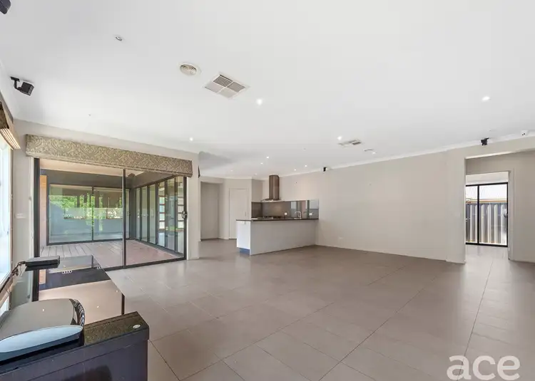 Fourth view of Homely house listing, 2 Sassafras Close, Point Cook VIC 3030