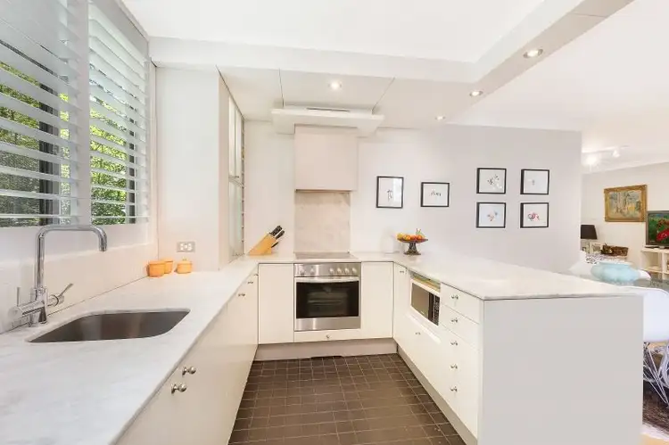 Third view of Homely apartment listing, 1D/4 Hampden Street, Paddington NSW 2021