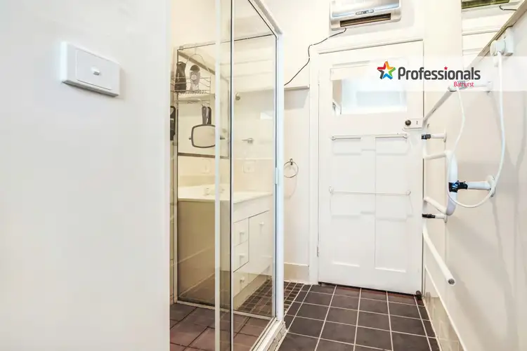 Sixth view of Homely house listing, 3 Coral Way, West Bathurst NSW 2795