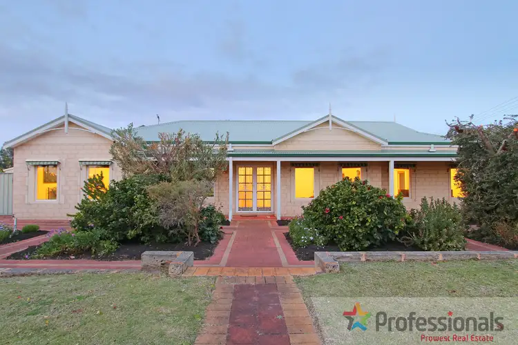 4 Shawood Place, Willetton WA 6155