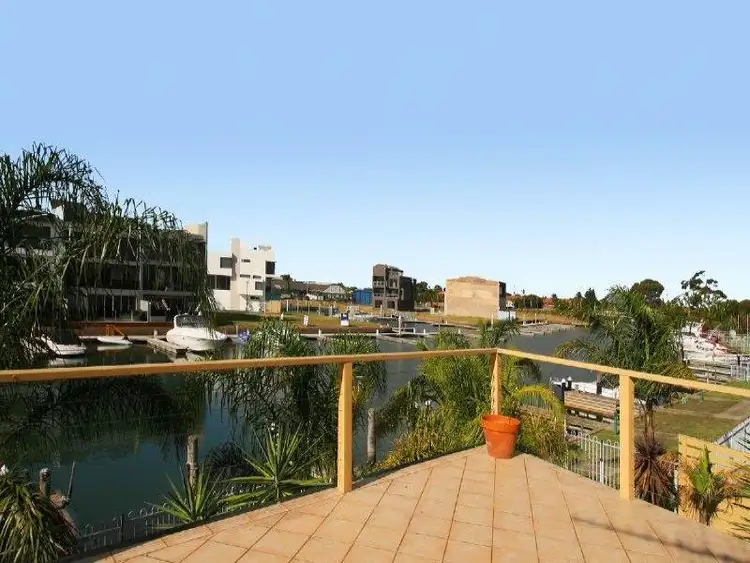 37 The Boulevard, Patterson Lakes VIC 3197