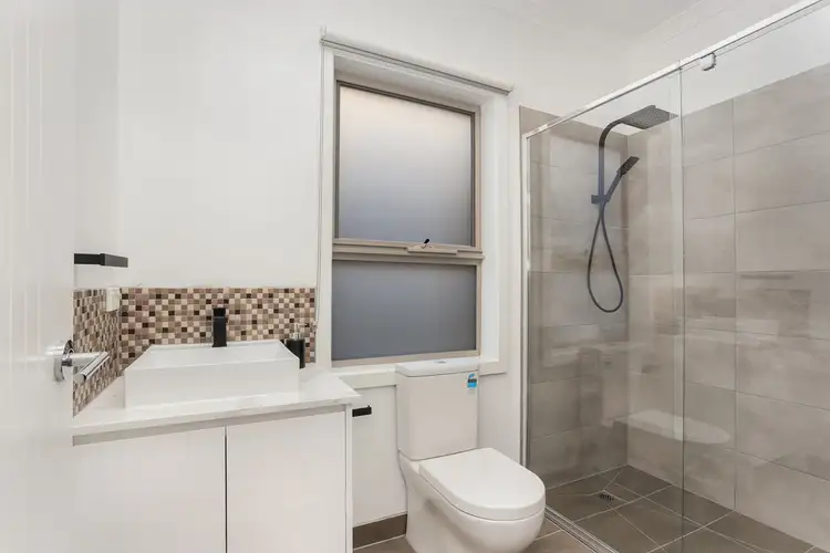 Fourth view of Homely house listing, 5 Mundaring Crescent, Craigieburn VIC 3064
