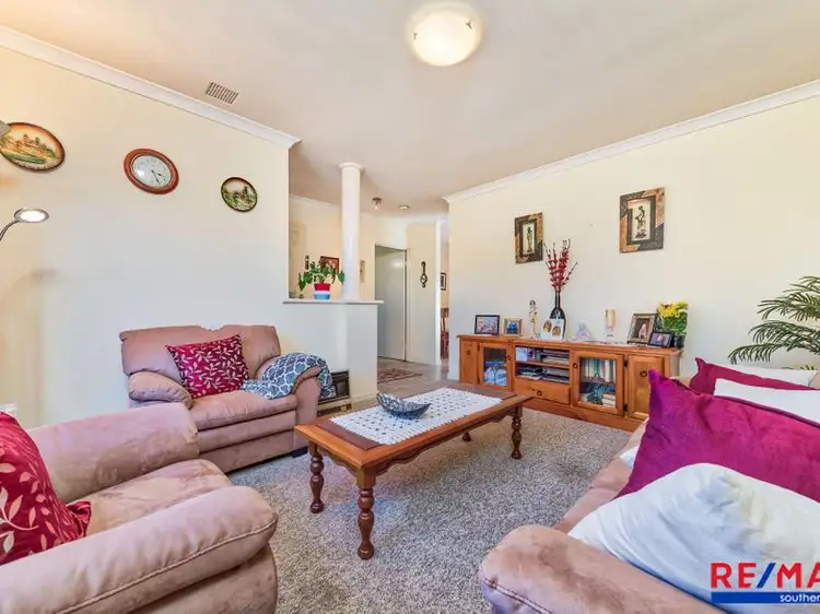 Fourth view of Homely villa listing, 1/11 Highbury Crescent, Beckenham WA 6107