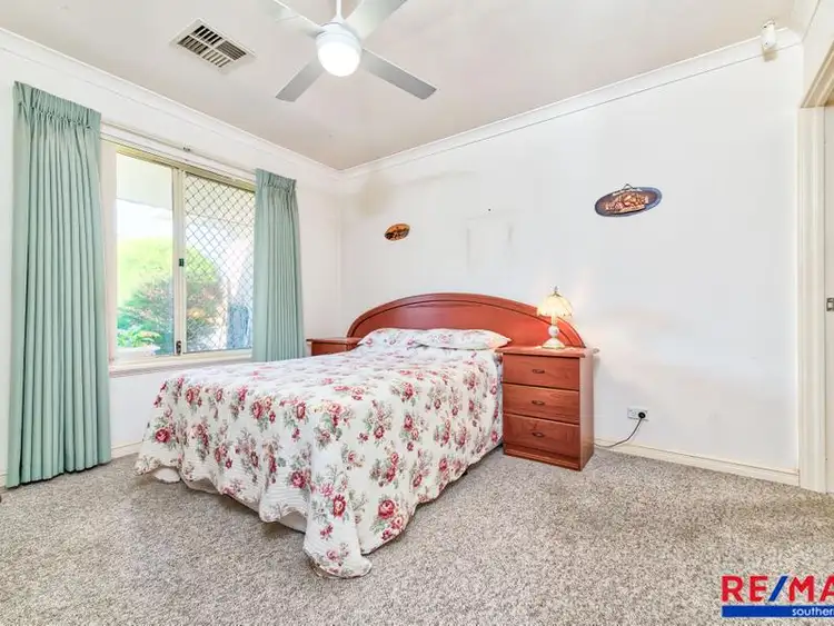 Fifth view of Homely villa listing, 1/11 Highbury Crescent, Beckenham WA 6107