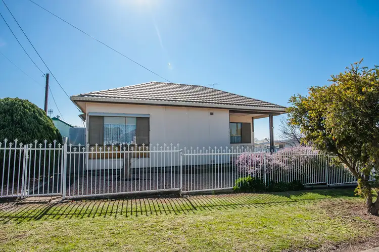 10 Ellen Street, Port Lincoln SA 5606