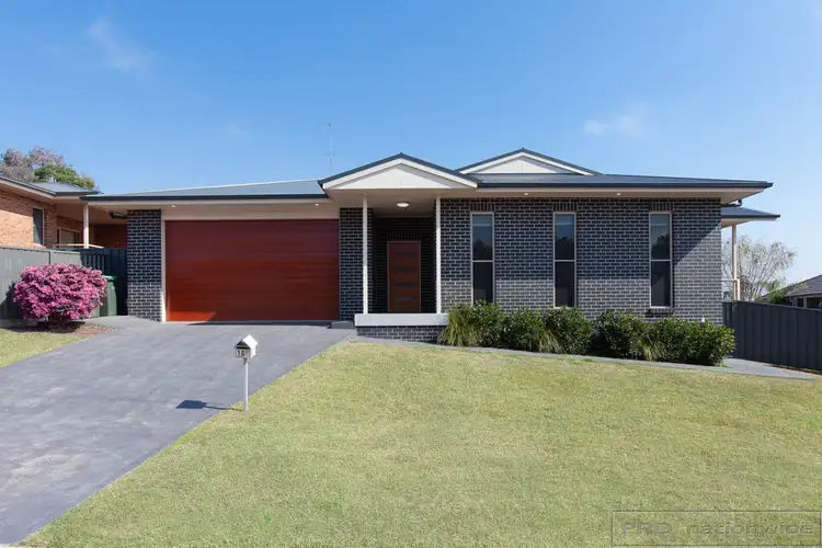 10 Cambrian Place, East Maitland NSW 2323