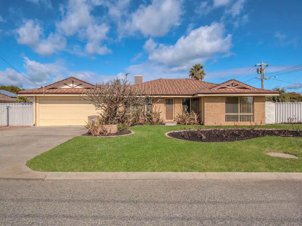 Main view of Homely house listing, 2 Hope Place, Waikiki WA 6169