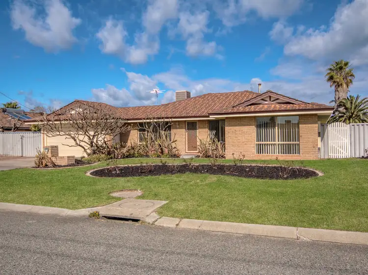 Second view of Homely house listing, 2 Hope Place, Waikiki WA 6169