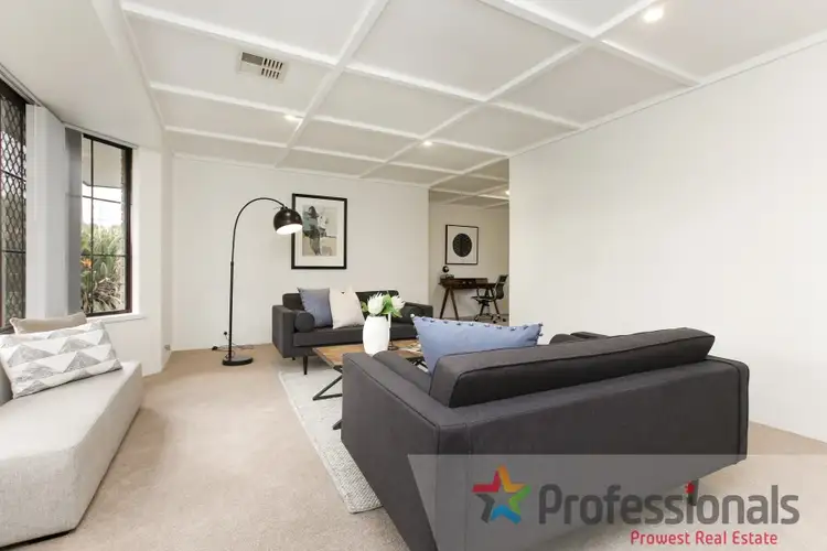 39 Glenarber Way, Willetton WA 6155