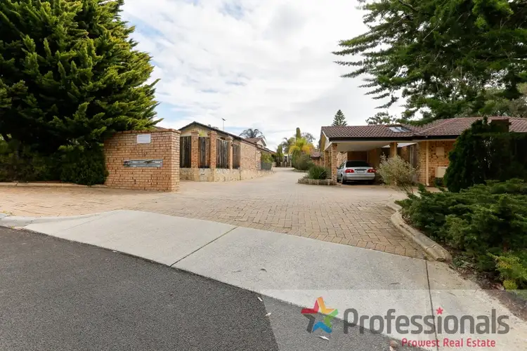 5/15 Moore Gardens, Kardinya WA 6163