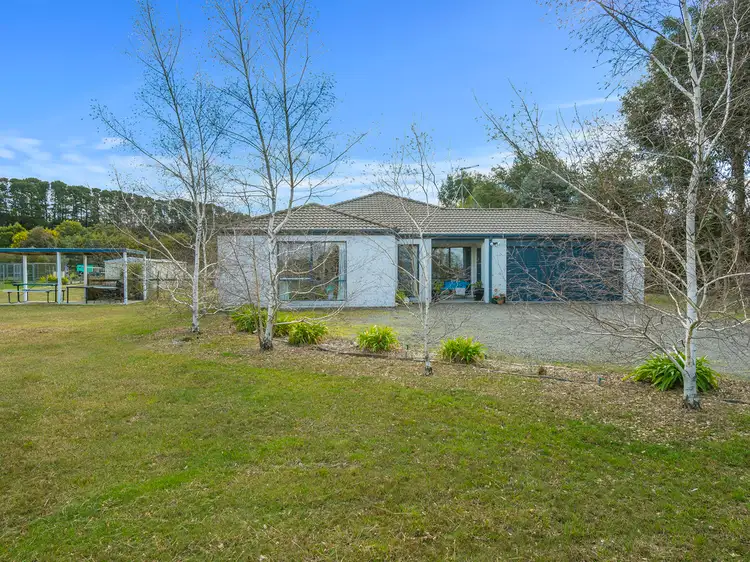 37 Trentham Road, Tylden VIC 3444