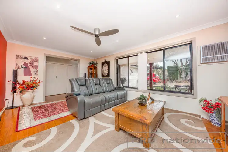 Second view of Homely house listing, 18 Galway Crescent, Metford NSW 2323