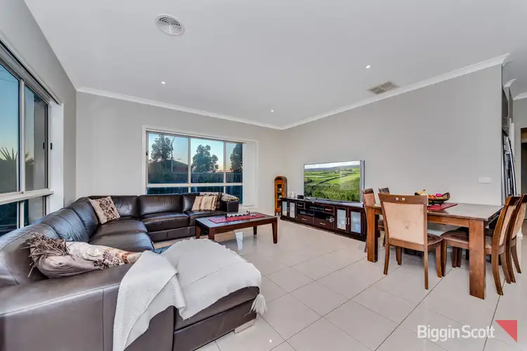 Fifth view of Homely house listing, 7 Etchell Court, Point Cook VIC 3030