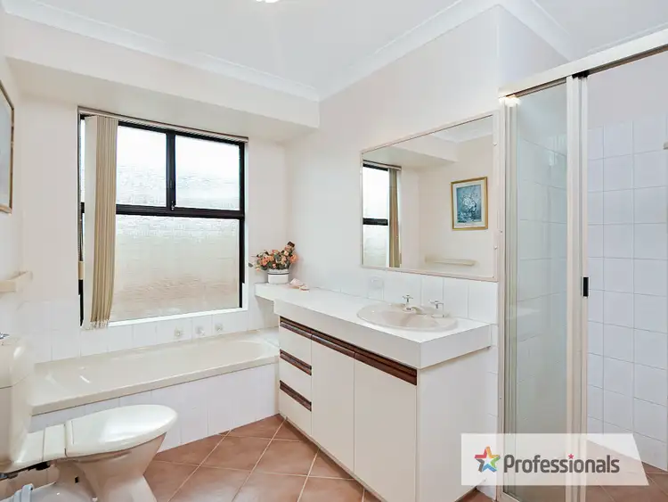 Fifth view of Homely semi-detached listing, 1 Triller Close, Geographe WA 6280