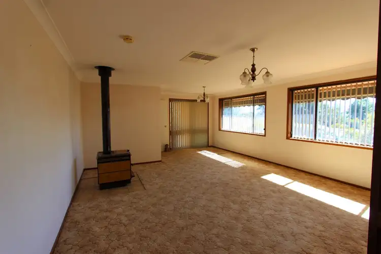 Fourth view of Homely house listing, 2 Skidmore Street, Temora NSW 2666