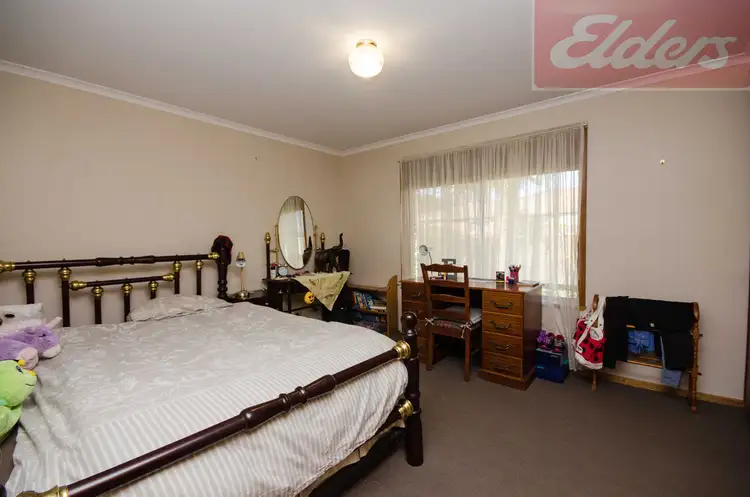 Fifth view of Homely unit listing, 1/4 Parkview Close, Wodonga VIC 3690
