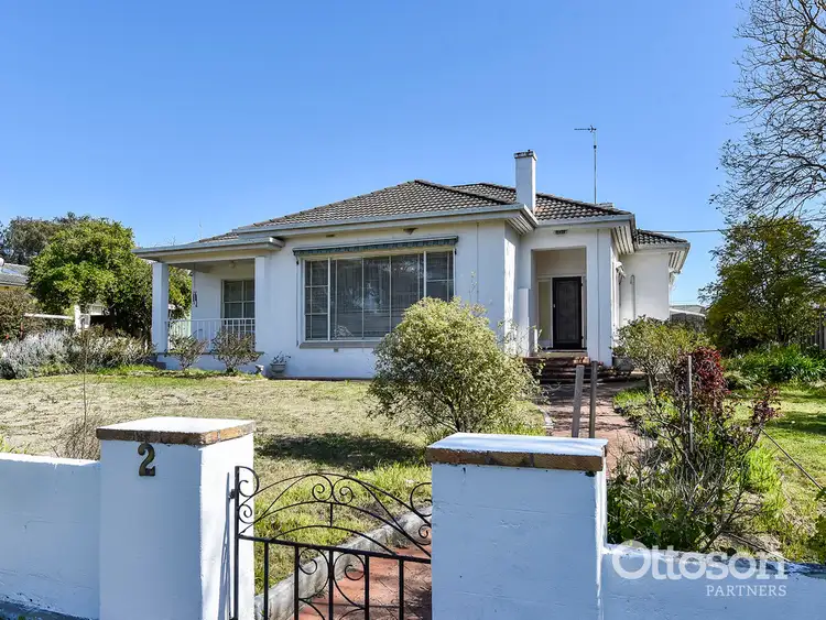 2 Wallace Crescent, Naracoorte SA 5271