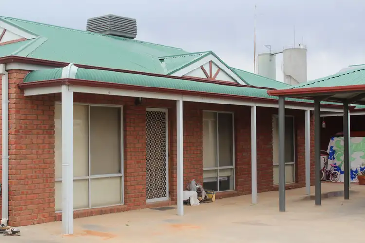 Main view of Homely house listing, 2/18 Shailer Terrace, Euston NSW 2737