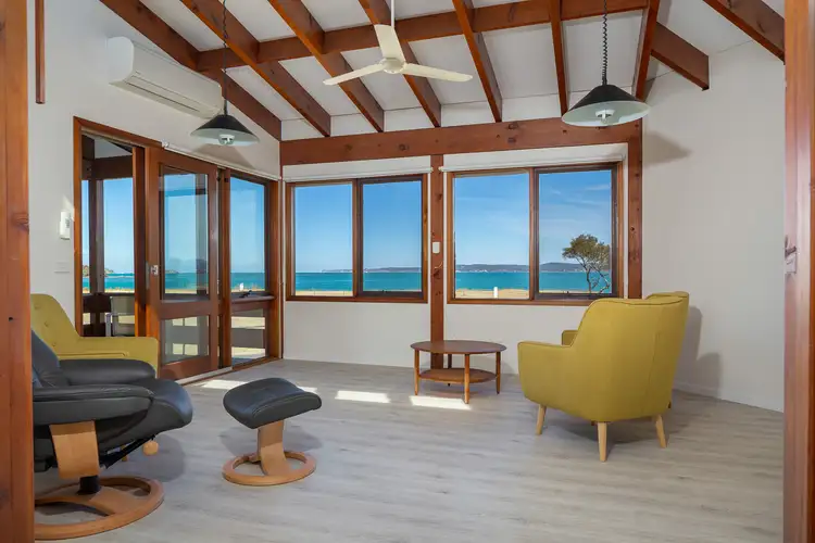 22 Maloneys Drive, Maloneys Beach NSW 2536