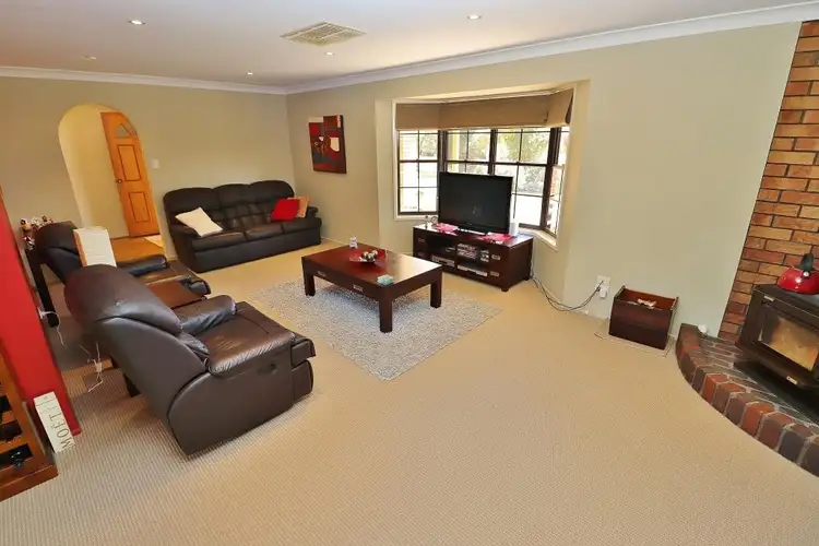 Seventh view of Homely house listing, 11 TARONG DRIVE, Kingaroy QLD 4610