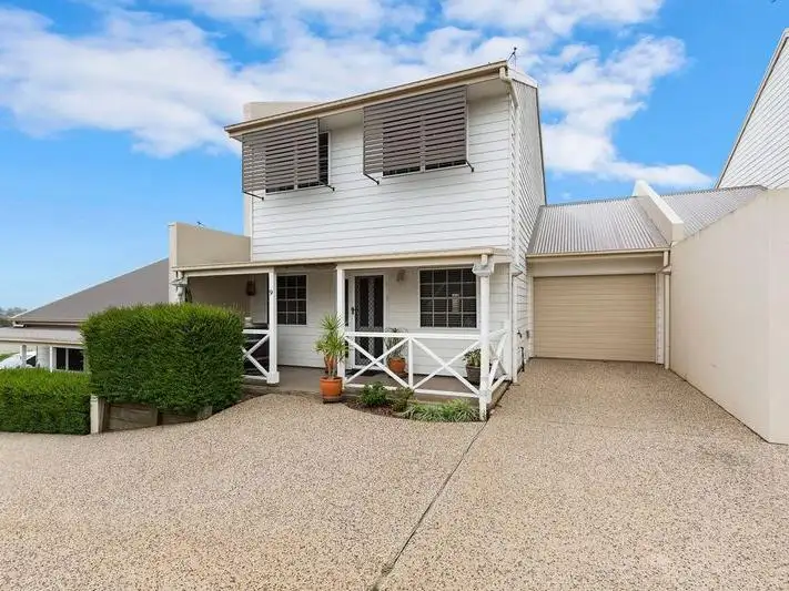Main view of Homely townhouse listing, 9/90 Glenvale Road, Harristown QLD 4350