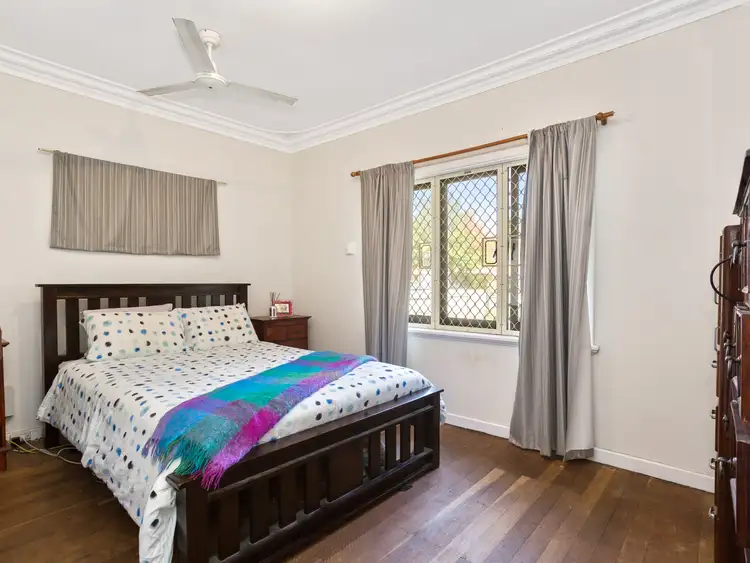 Sixth view of Homely house listing, 2 Crawshaw Crescent, Manning WA 6152